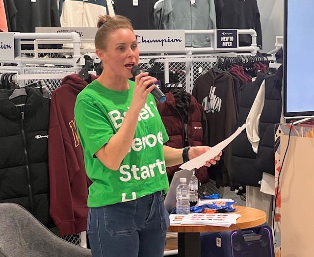 Lauren Gordon, Anchor